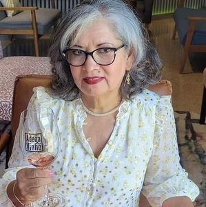 Meet your Posher, Ma luisa